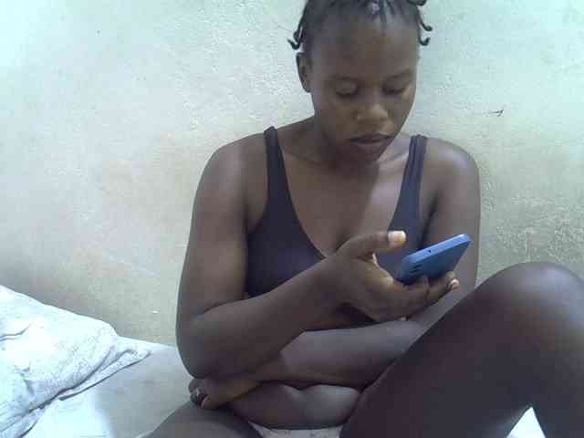 Africanasaucy webcam