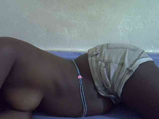 Africanasaucy webcam