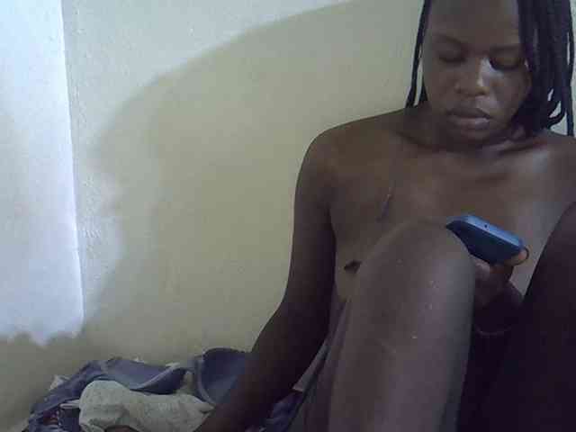 Africanasaucy webcam