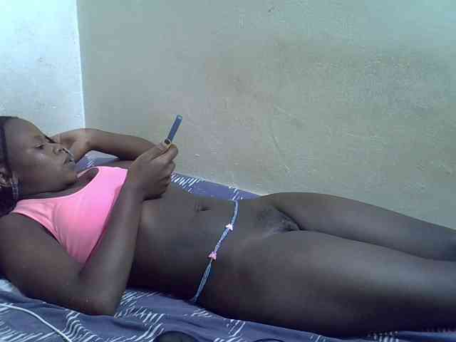 Africanasaucy webcam