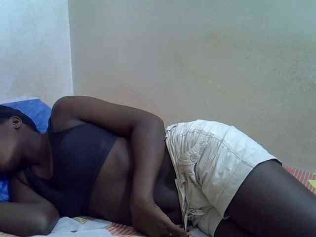 Africanasaucy webcam