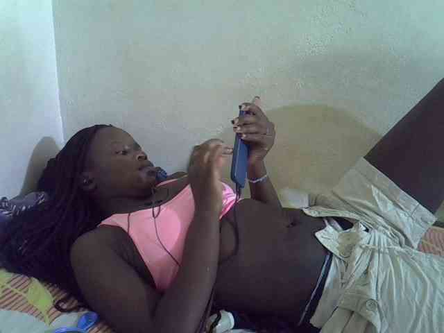 Africanasaucy webcam