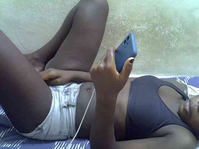 Africanasaucy webcam