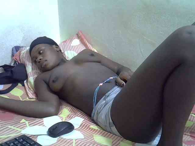 Africanasaucy webcam