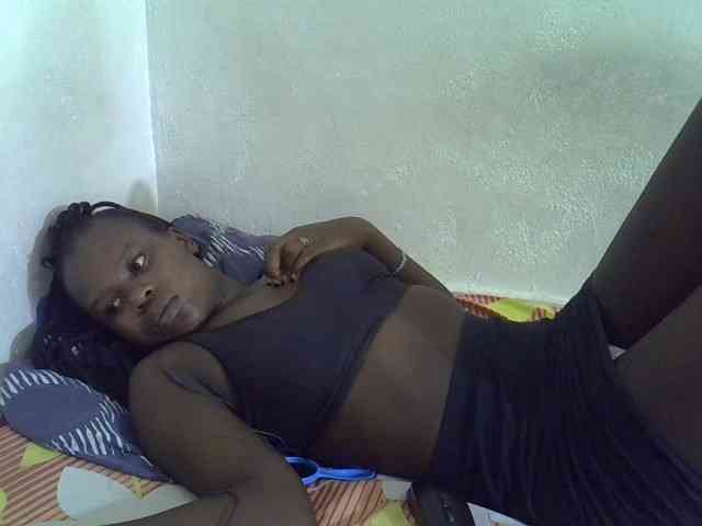 Africanasaucy webcam