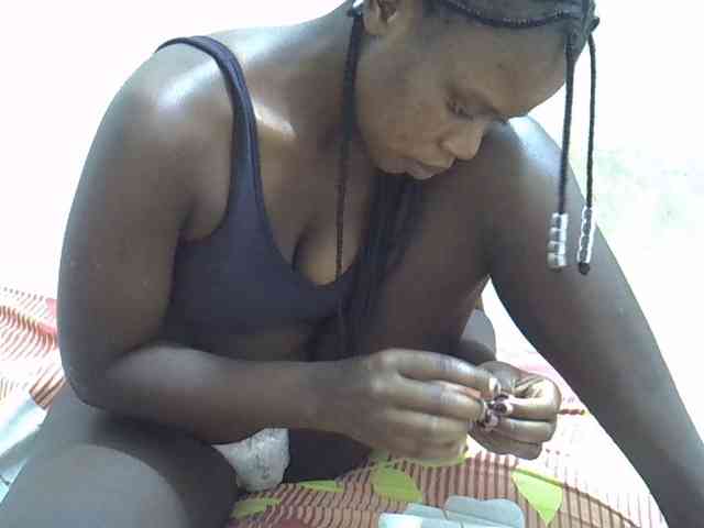 Africanasaucy webcam