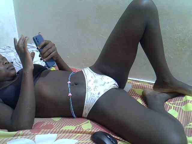 Africanasaucy webcam