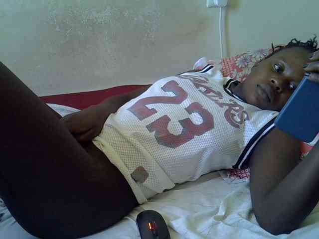 Africanasaucy webcam