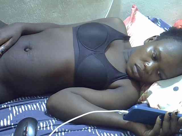 Africanasaucy webcam