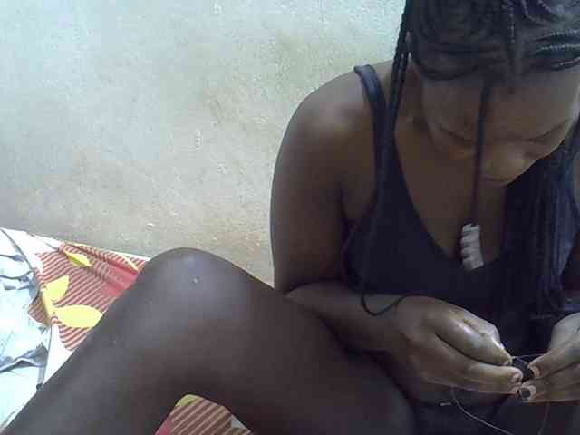 Africanasaucy webcam