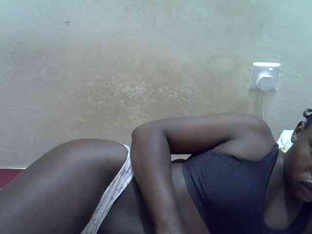 Africanasaucy webcam