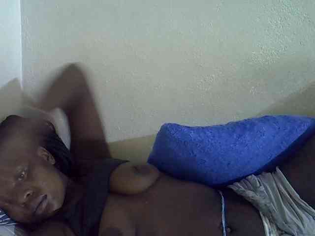 Africanasaucy webcam