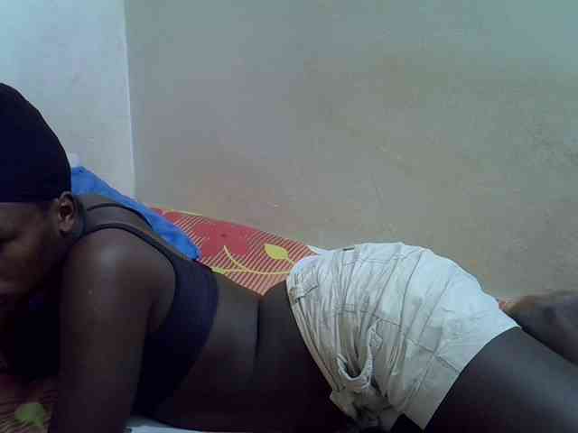 Africanasaucy webcam