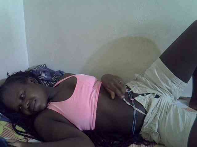 Africanasaucy webcam