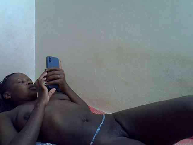 Africanasaucy webcam