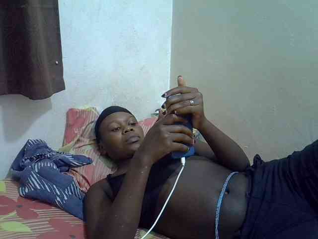 Africanasaucy webcam