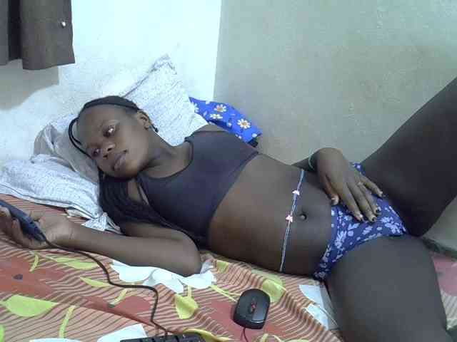 Africanasaucy webcam