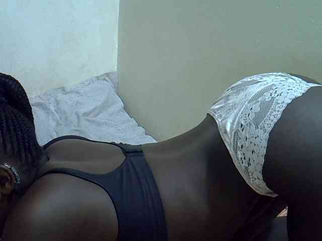 Africanasaucy webcam