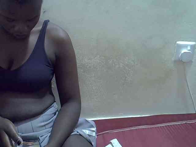 Africanasaucy webcam