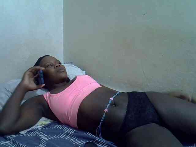 Africanasaucy webcam