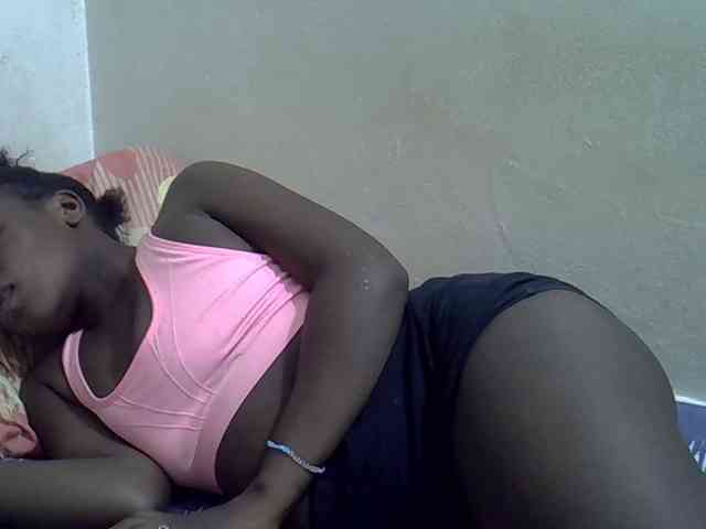 Africanasaucy webcam