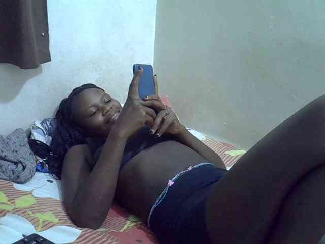 Africanasaucy webcam