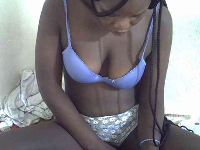 Africanasaucy webcam