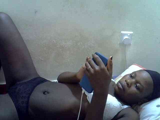 Africanasaucy webcam