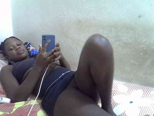 Africanasaucy webcam