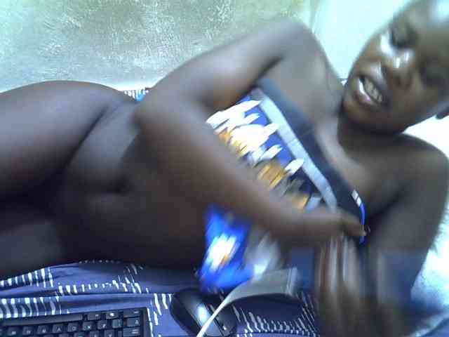 Africanasaucy webcam