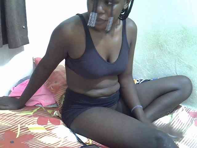 Africanasaucy webcam