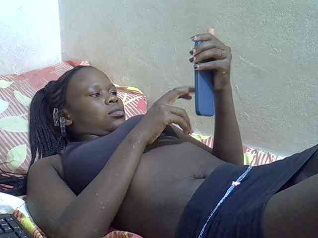 Africanasaucy webcam