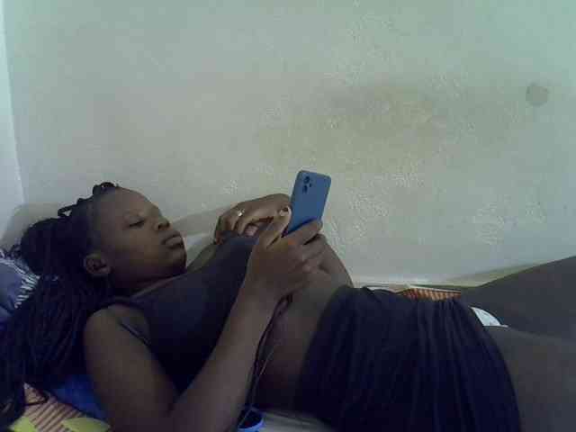 Africanasaucy webcam