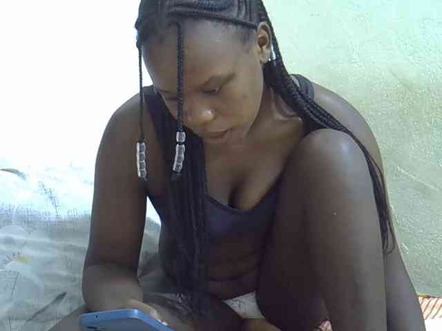 Africanasaucy webcam