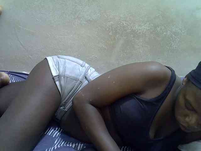 Africanasaucy webcam