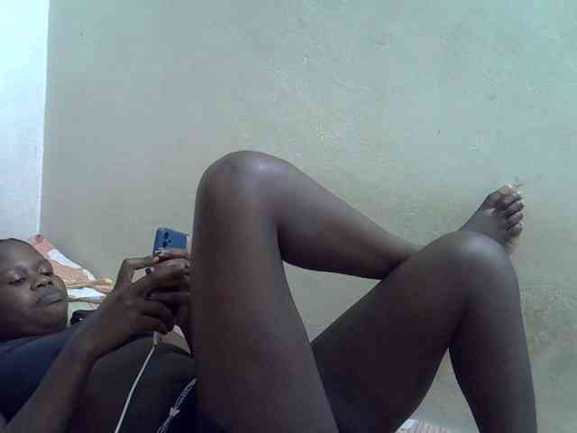 Africanasaucy webcam