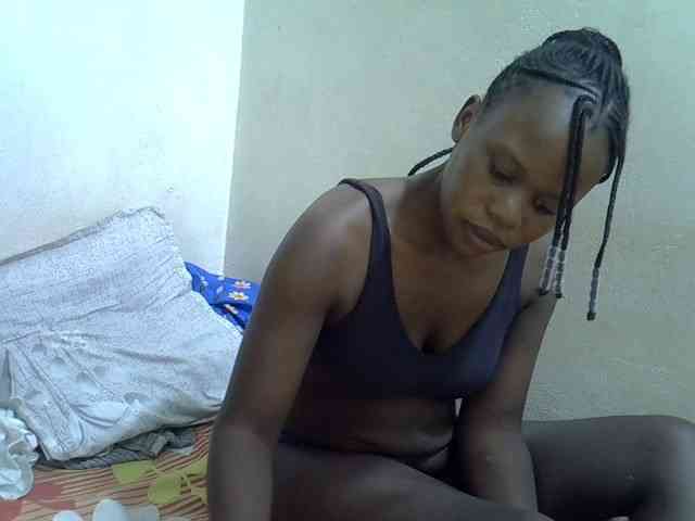 Africanasaucy webcam