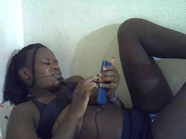 Africanasaucy webcam