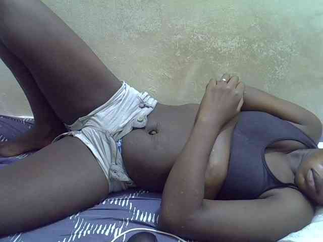 Africanasaucy webcam