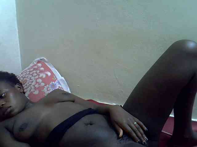 Africanasaucy webcam