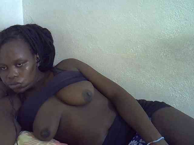 Africanasaucy webcam