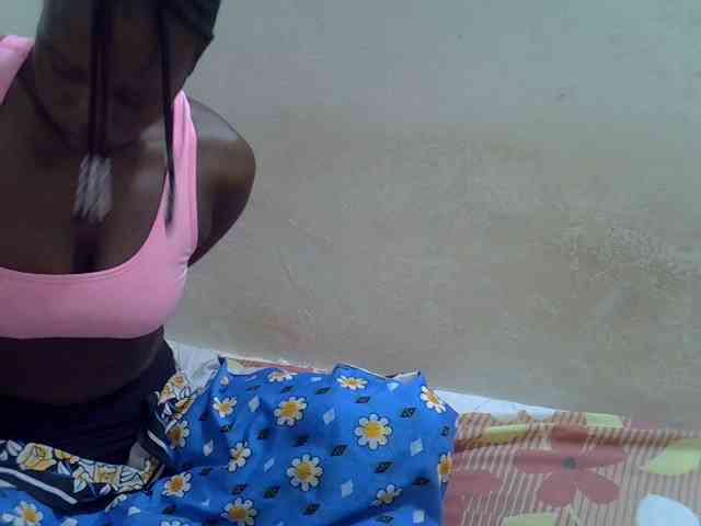 Africanasaucy webcam