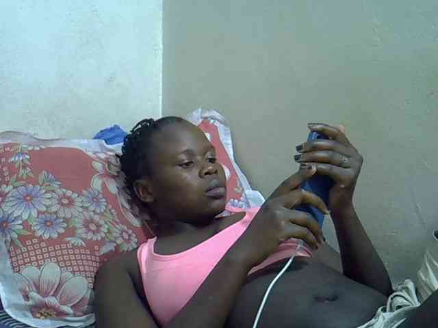 Africanasaucy webcam