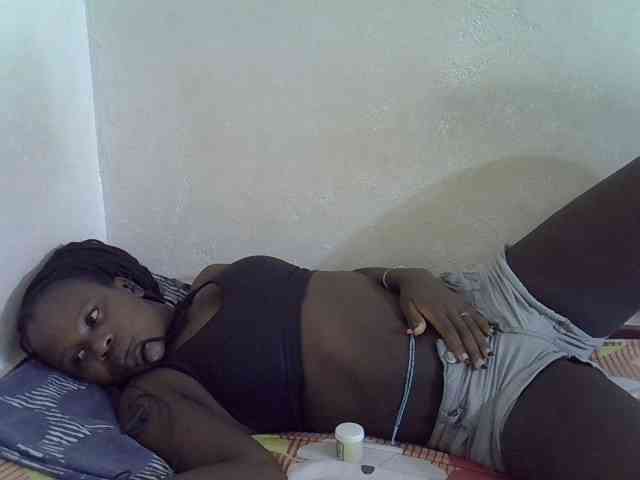 Africanasaucy webcam