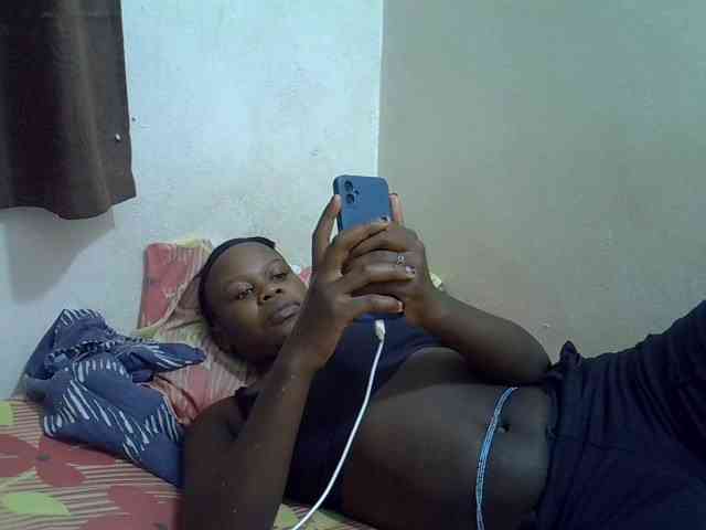 Africanasaucy webcam