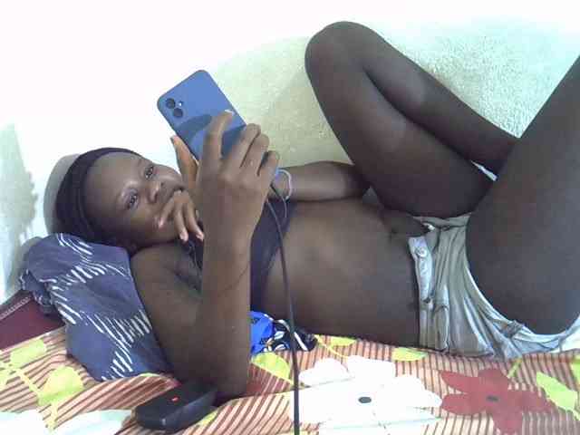 Africanasaucy webcam