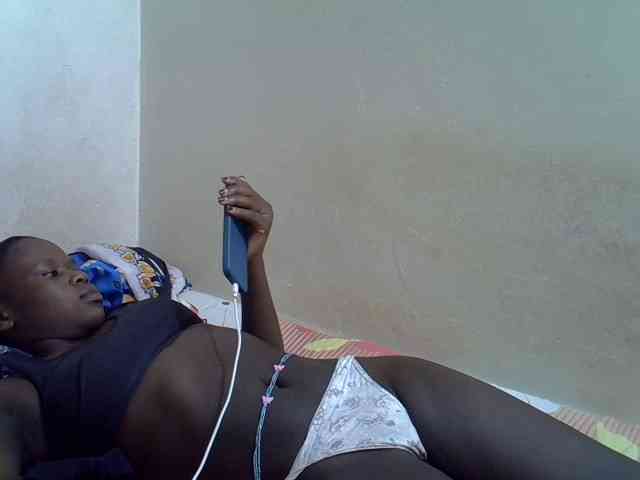 Africanasaucy webcam