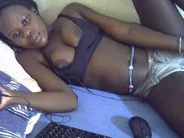 Africanasaucy webcam