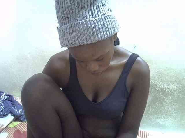 Africanasaucy webcam