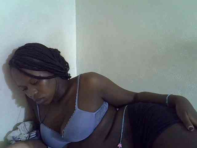 Africanasaucy webcam